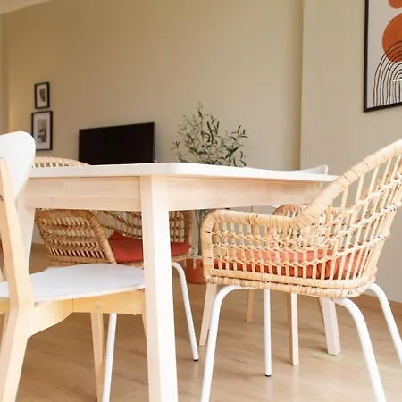 La Portada Appartement *